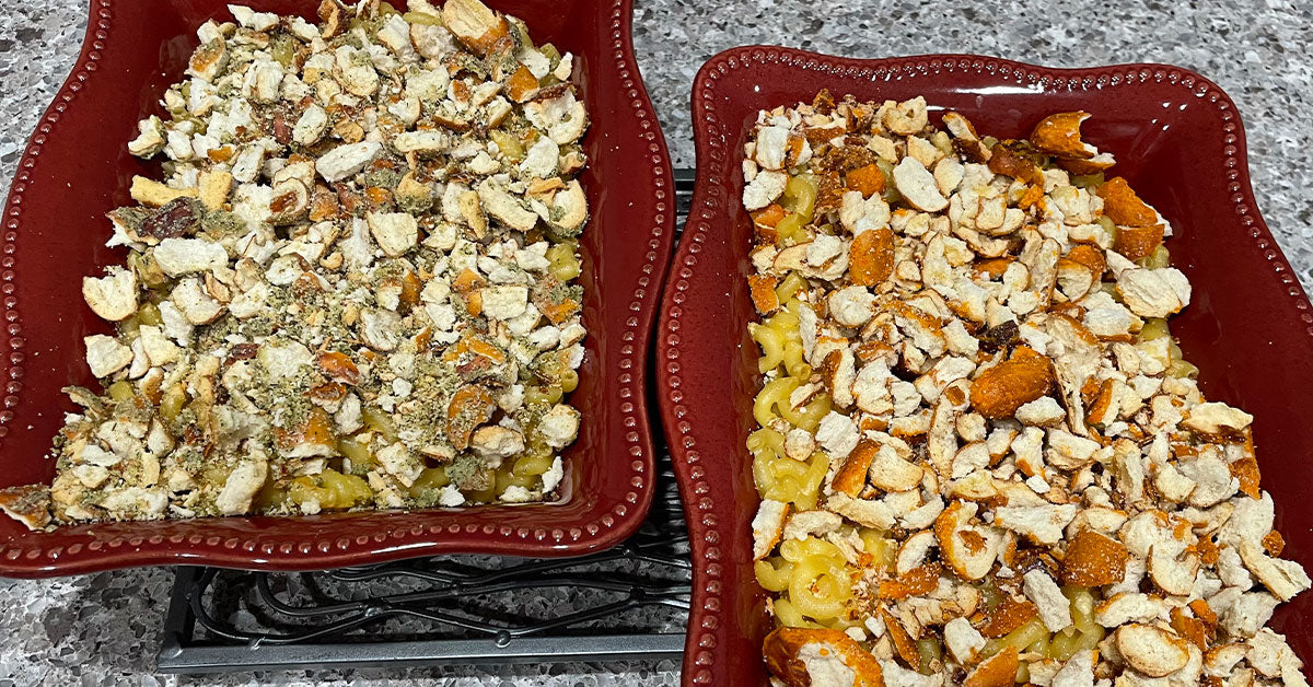 Pretzel-Topped Macaroni and Cheese