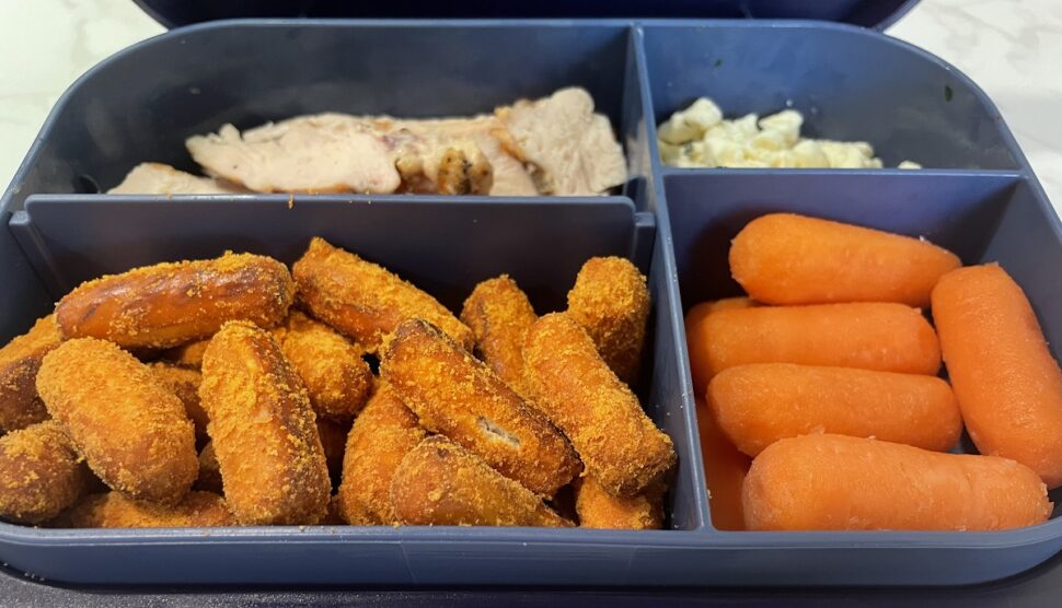 7 Pretzel-tastic Bento Box Lunch Ideas